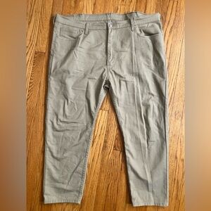 Levi’s 502 khaki pants, men’s 46x30